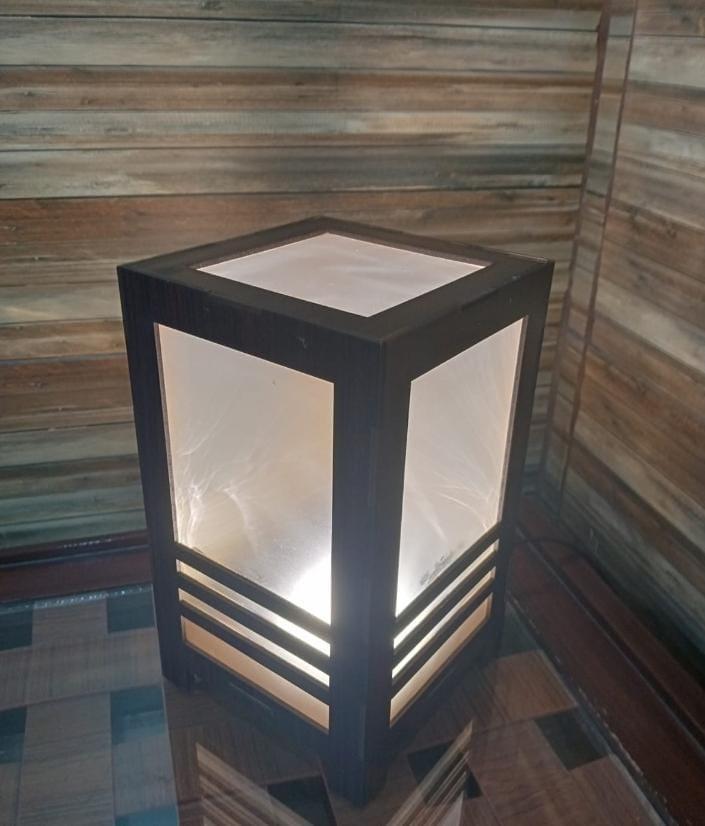 Modern Design 3D Laser Cut Wooden Table Lamp