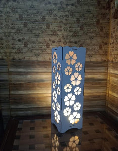Elegant Floral Cutout wooden Table Lamp