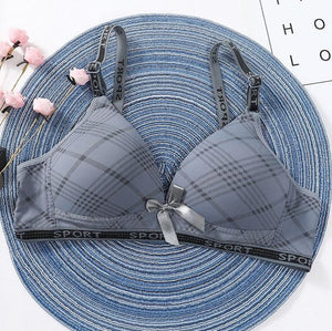 Comfortable Multicolor Silk Push UP Bra - 1 Pcs