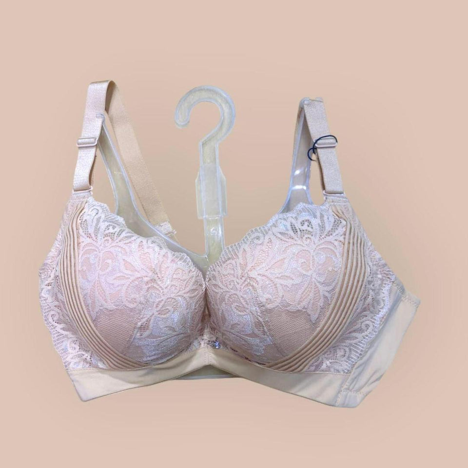 Malai Lace Work Comfortable And Lightweight Padded Bra